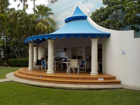 Moroccan Resort - HR Surfers Paradise - Tourism Townsville 33