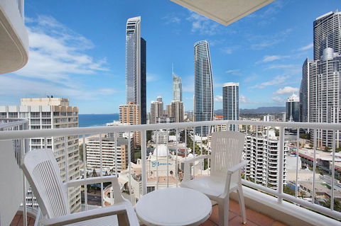 Moroccan Resort - HR Surfers Paradise - Tourism Townsville 18