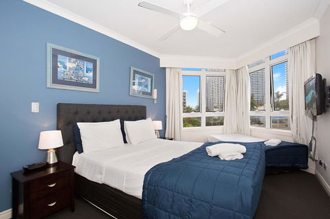 Moroccan Resort - HR Surfers Paradise - Tourism Townsville 27