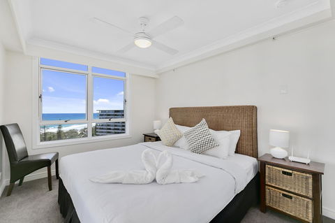 Moroccan Resort - HR Surfers Paradise - Tourism Townsville 5