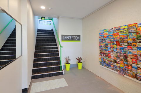 Palm Beach Hotel - Tourism Townsville 27