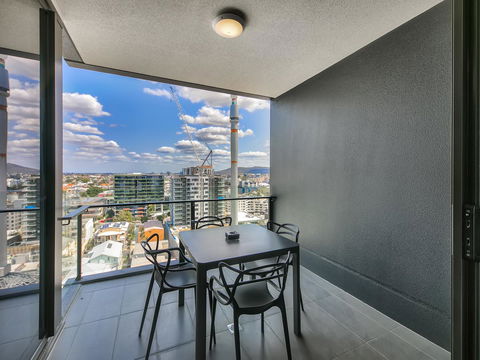 Opera Apartments South Brisbane - Tourism Townsville 22