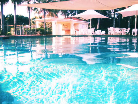 Waterfront Resort Villa With Buggy - Tourism Townsville 0