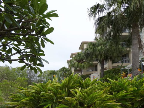 Waterfront Resort Villa With Buggy - Tourism Townsville 31
