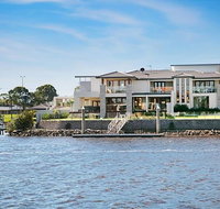 Riverfront Dream - Tourism Townsville