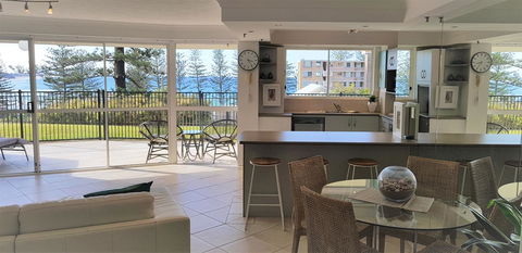Gemini Court Holiday Apartments - Tourism Townsville 23