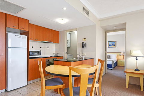 Palazzo Colonnades - Tourism Townsville 40