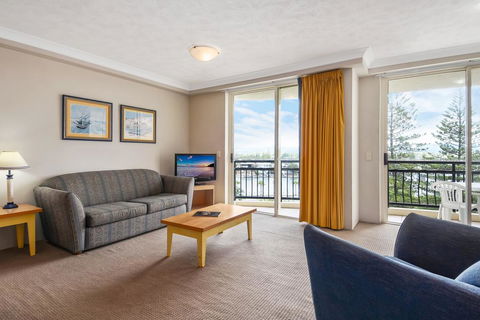 Palazzo Colonnades - Tourism Townsville 39