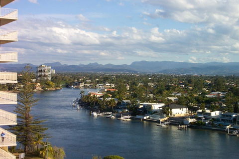 Palazzo Colonnades - Tourism Townsville 20