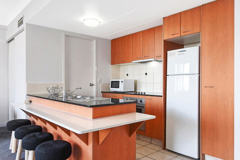 Palazzo Colonnades - Tourism Townsville 35