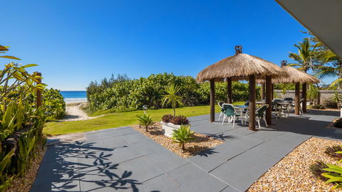 Bilinga Beach Motel - Tourism Townsville 19