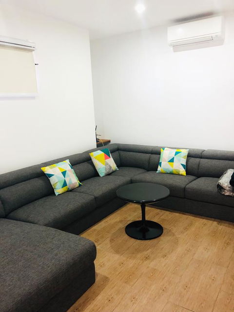 Bilinga Beach Motel - Tourism Townsville 6