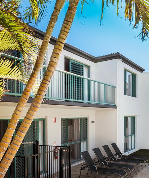 Bilinga Beach Motel - Tourism Townsville 43