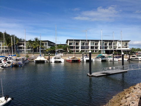 Absolute Waterfront Magnetic Island - Tourism Townsville 28