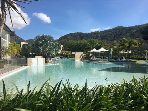Absolute Waterfront Magnetic Island - Tourism Townsville 5