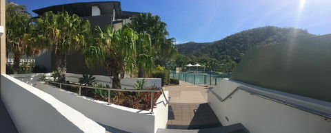 Absolute Waterfront Magnetic Island - Tourism Townsville 10