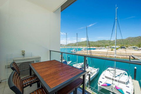 Absolute Waterfront Magnetic Island - Tourism Townsville 25