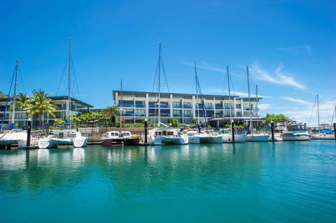 Absolute Waterfront Magnetic Island - Tourism Townsville 29