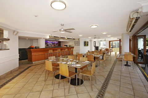 Sovereign On The Gold Coast - Tourism Townsville 25