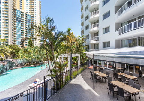 Sovereign On The Gold Coast - Tourism Townsville 5