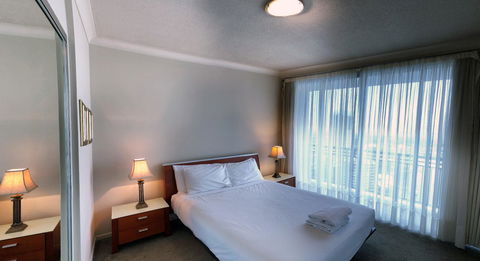 Private 2 Bedroom Apartment @ Chevron Towers - Tourism Townsville 5