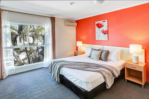 Coral Tree Inn - Tourism Townsville 1