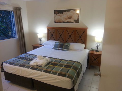 Clifton Sands Holiday Units - Tourism Townsville 22