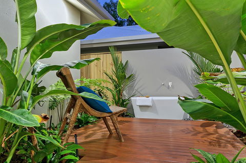 Oceans Edge Holiday Home - Tourism Townsville 9