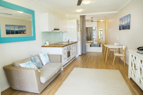 Amaroo At Trinity - Tourism Townsville 22