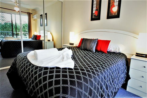 Key Largo Holiday Apartments - Tourism Townsville 23