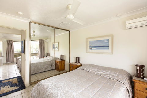Marcol Place Holiday Apartments - Tourism Townsville 14
