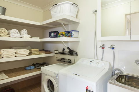 Marcol Place Holiday Apartments - Tourism Townsville 18