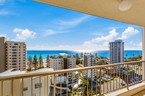 Rainbow Commodore Coolangatta - Tourism Townsville 3