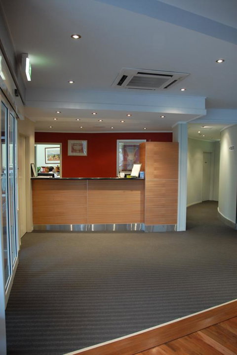 Madison Tower Mill Hotel - Tourism Townsville 3
