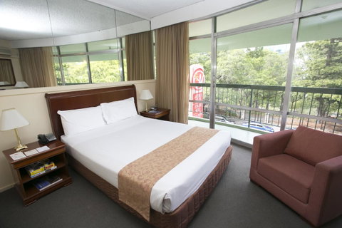 Madison Tower Mill Hotel - Tourism Townsville 6
