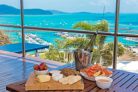 Nautilus On The Hill - Airlie Beach - Tourism Townsville 2