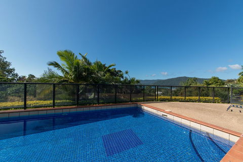 Paradise Penthouse At Waves - Airlie Beach - Tourism Townsville 3