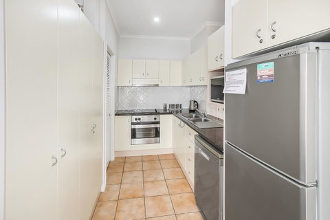 Rimini Holiday Apartments - Tourism Townsville 4