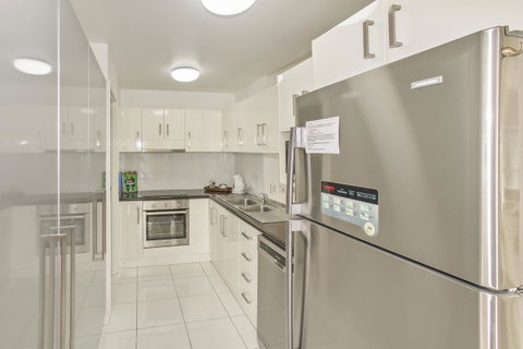 Rimini Holiday Apartments - Tourism Townsville 11