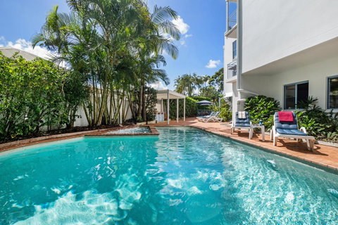 Rimini Holiday Apartments - Tourism Townsville 0