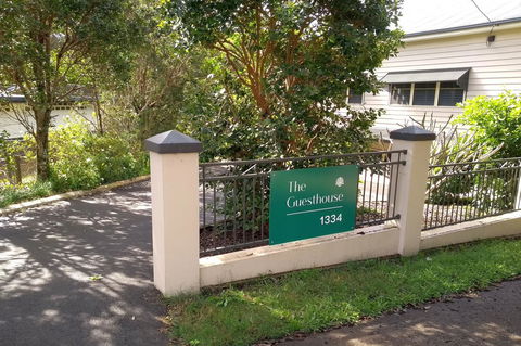 The Guesthouse Maleny - Tourism Townsville 3