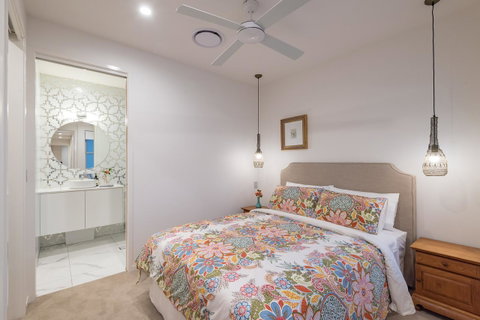 Noosa Villas - Tourism Townsville 5