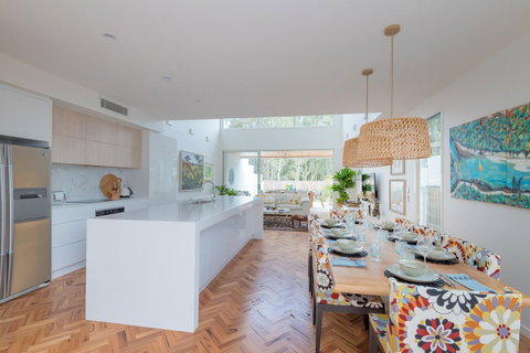 Noosa Villas - Tourism Townsville 11