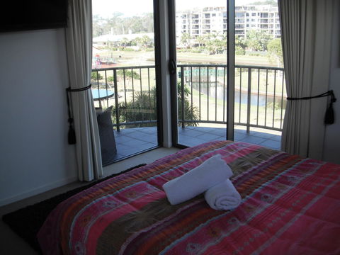 Meridian Alex Beach Apartments - Tourism Townsville 20