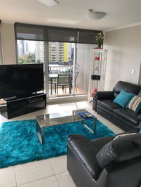 Moorings On Cavill Surfers Paradise