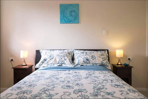 The Villa At The Bay - Tourism Townsville 6