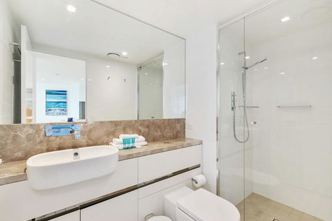 Soul 2 & 3 Bedroom Ocean View - We Accommodate - Tourism Townsville 1