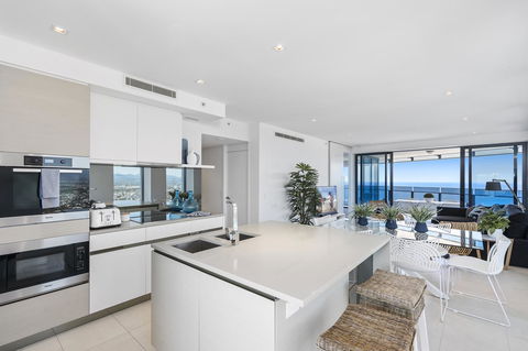 Soul 2 & 3 Bedroom Ocean View - We Accommodate - Tourism Townsville 14