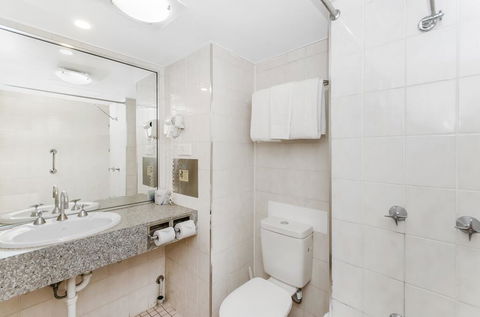 Waters Edge The Strand - Tourism Townsville 2