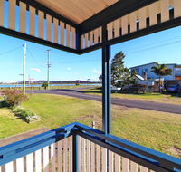 Waterside Retreat - Tourism Townsville